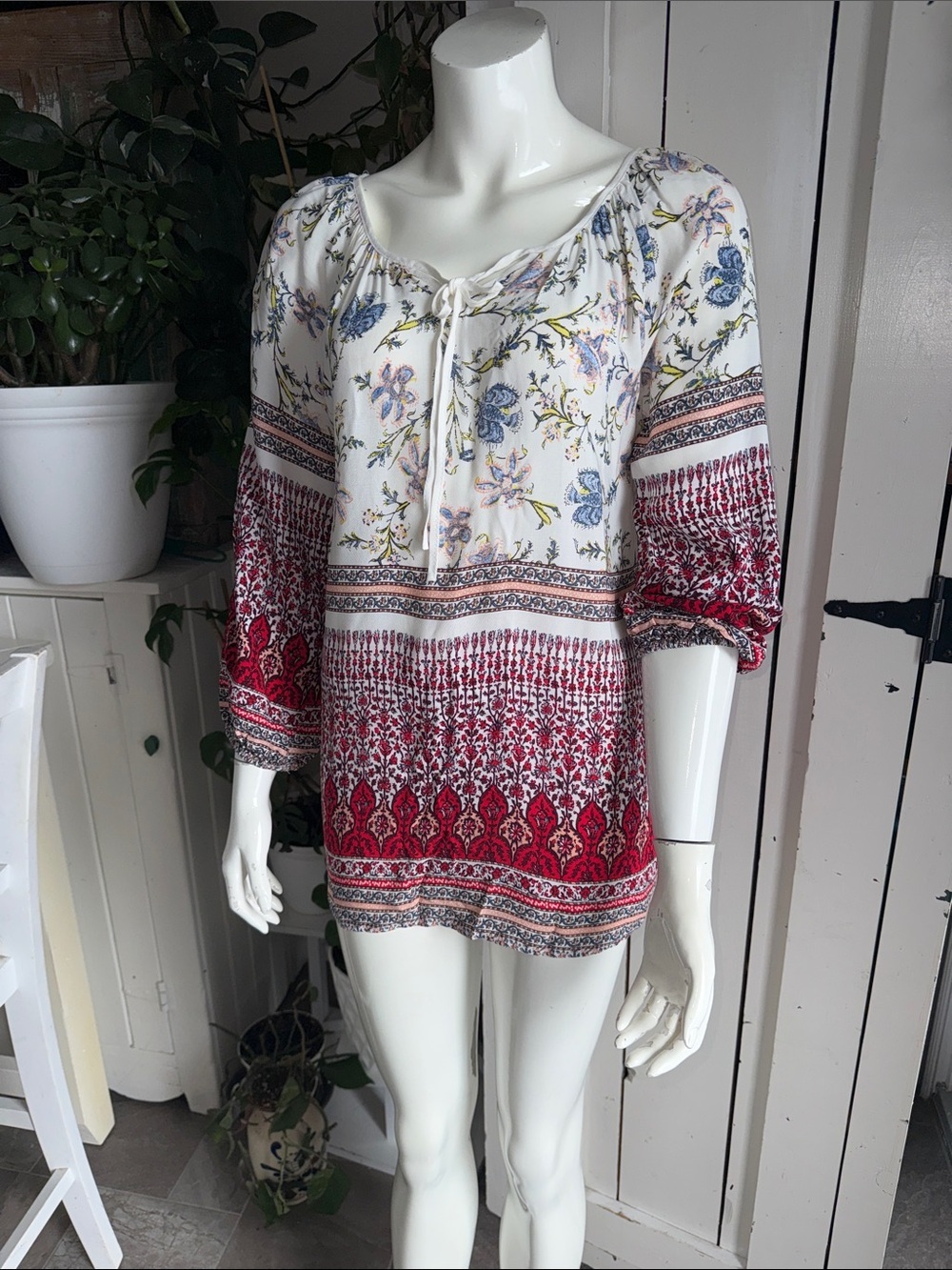 Suzy Shier Boho Floral Tie-Neck Peasant Top l/Mini dress/ swim cover NWOT Rayon